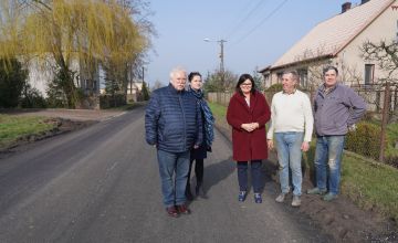 Droga powiatowa na odcinku Brodziszewo - Sokolniki Małe w coraz lepszym stanie